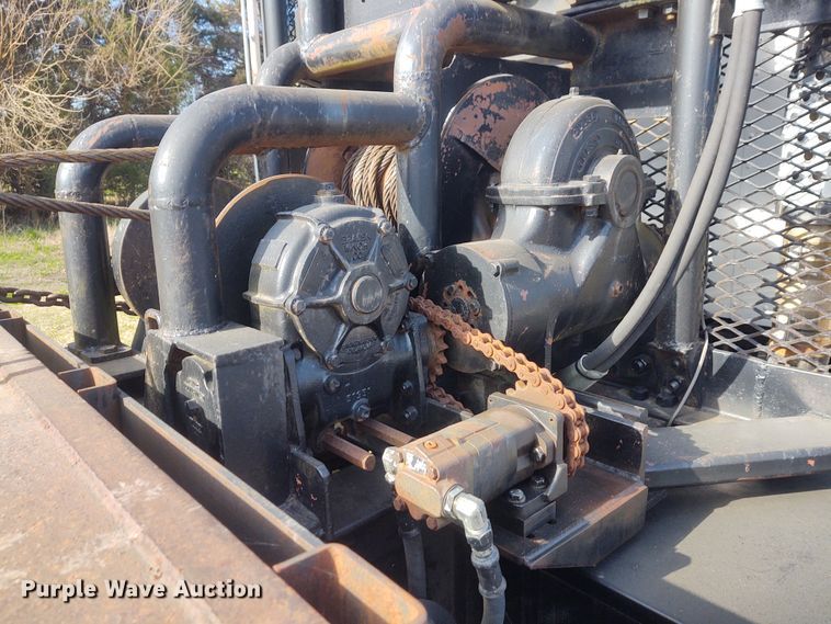 image for item IK9249 2003 Kenworth W900  winch truck