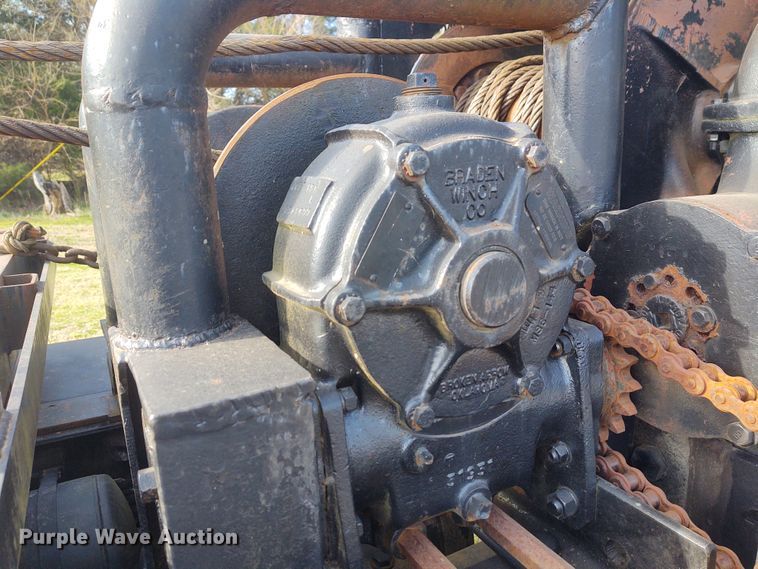 image for item IK9249 2003 Kenworth W900  winch truck