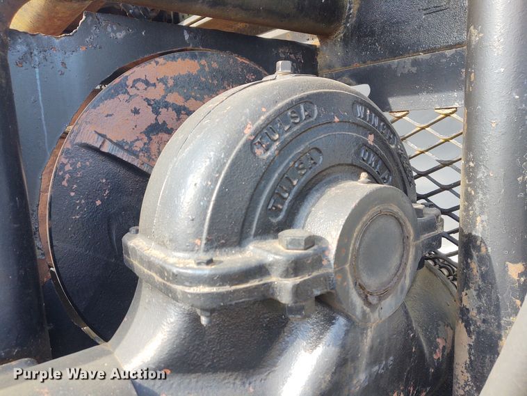 image for item IK9249 2003 Kenworth W900  winch truck