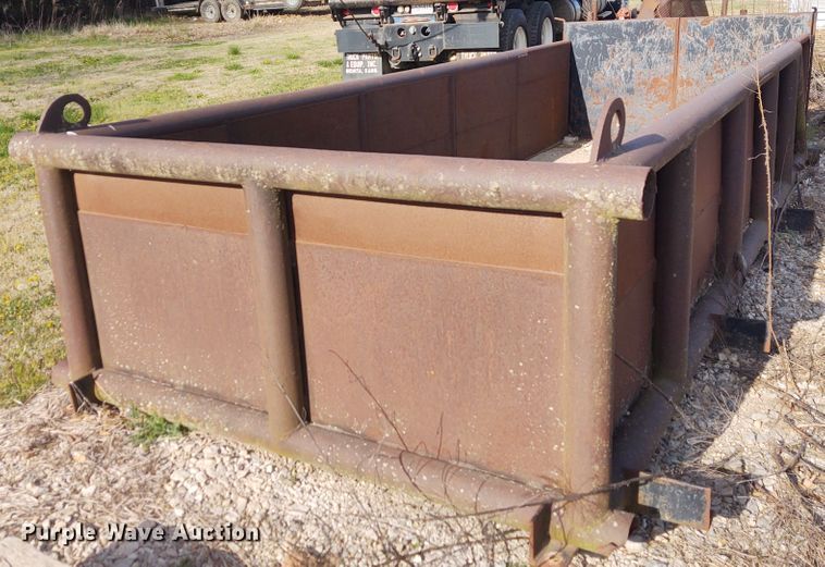 image for item IK9249 2003 Kenworth W900  winch truck