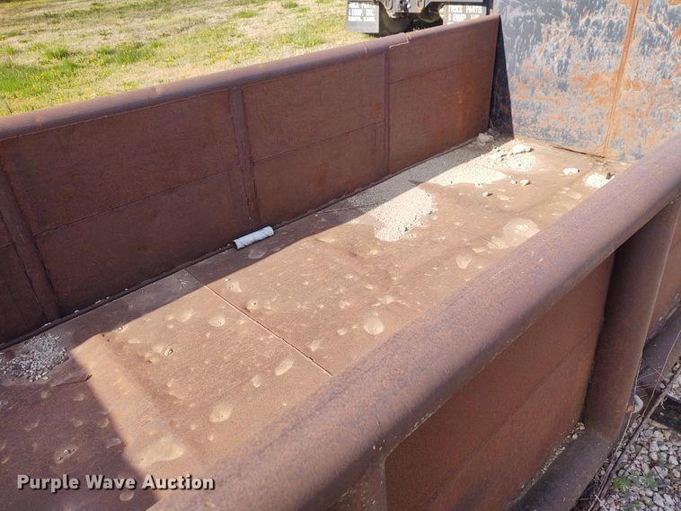 image for item IK9249 2003 Kenworth W900  winch truck