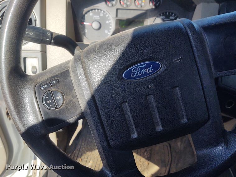 image for item IK9251 2008 Ford F450 Super Duty XL  flatbed truck