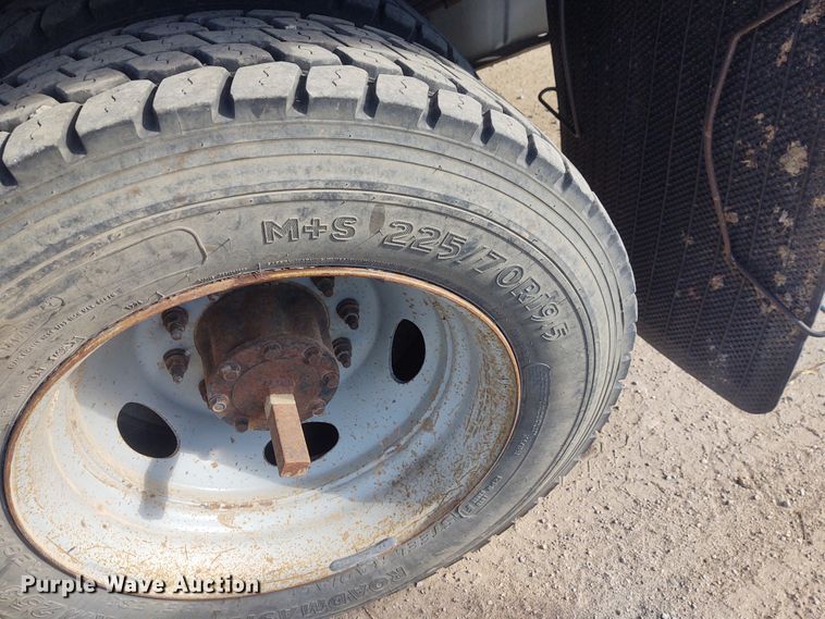 image for item IK9251 2008 Ford F450 Super Duty XL  flatbed truck