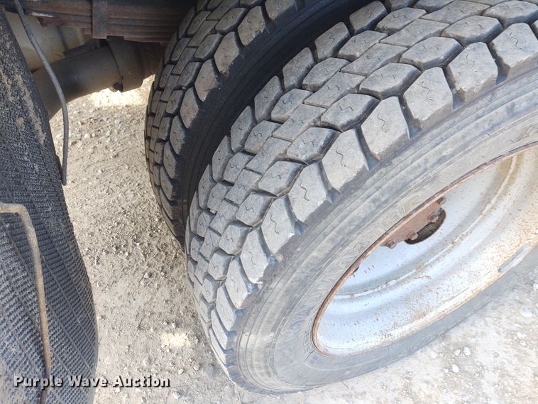 image for item IK9251 2008 Ford F450 Super Duty XL  flatbed truck