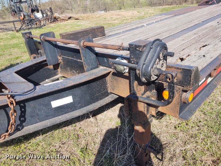 image for item IK9259 2006 Belshe  equipment trailer