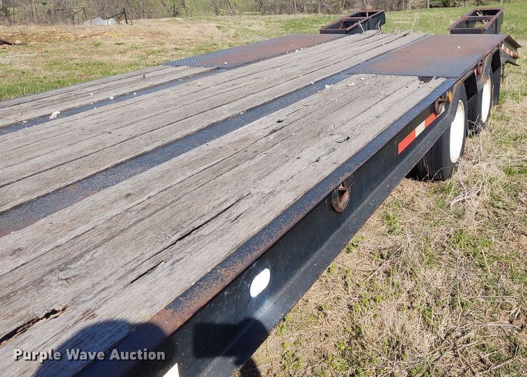 image for item IK9259 2006 Belshe  equipment trailer