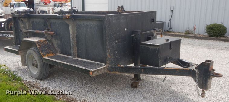 image for item IL9249 1989 Brooks Brothers  reel trailer