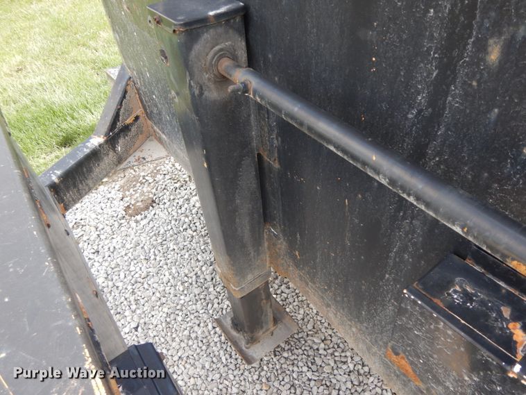 image for item IL9249 1989 Brooks Brothers  reel trailer