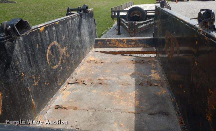 image for item IL9249 1989 Brooks Brothers  reel trailer