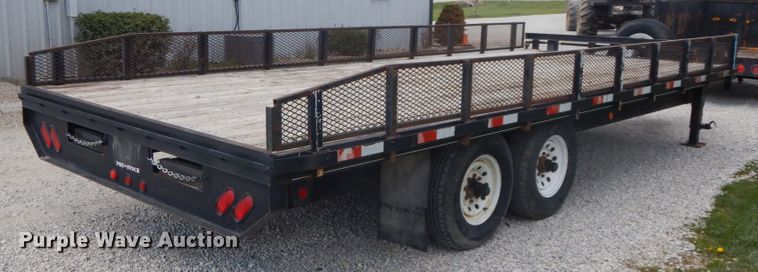 image for item IL9250 2005 Willis FT102  equipment trailer