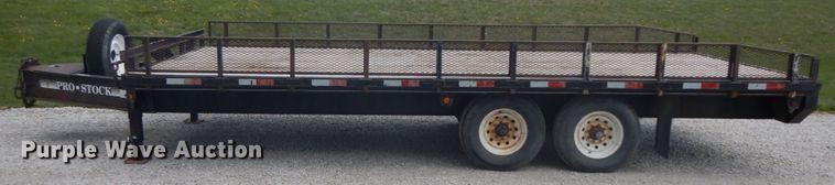 image for item IL9250 2005 Willis FT102  equipment trailer