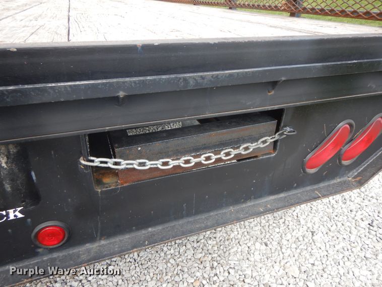 image for item IL9250 2005 Willis FT102  equipment trailer