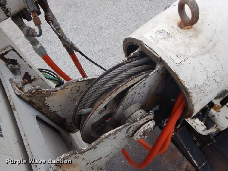 image for item IL9251 Clark 666-CUM-GR  skidder with bucket