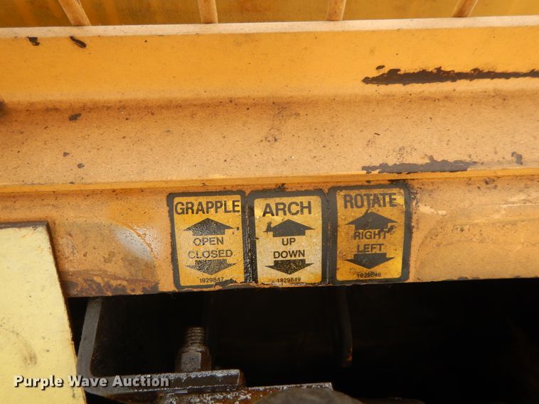 image for item IL9251 Clark 666-CUM-GR  skidder with bucket