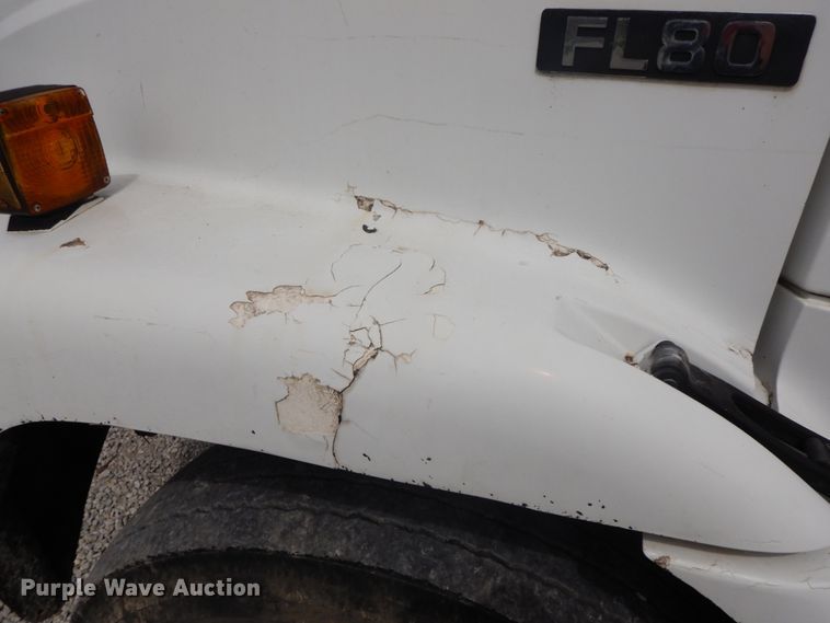 image for item IL9252 1998 Freightliner FL80  digger derrick truck