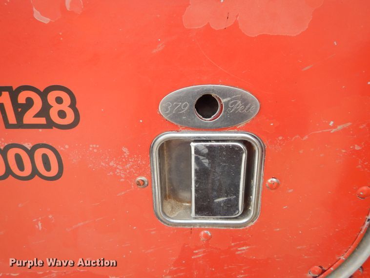 image for item IL9255 2000 Peterbilt 379  dump truck