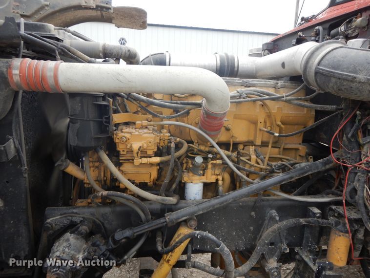 image for item IL9255 2000 Peterbilt 379  dump truck