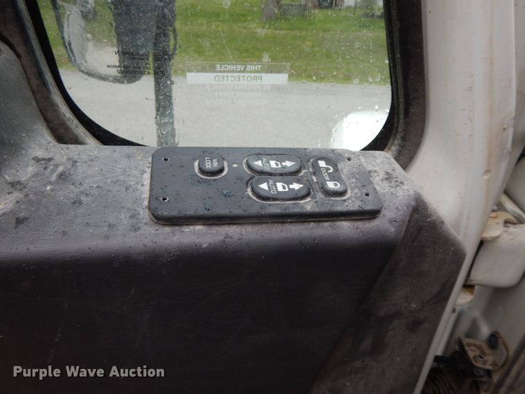 image for item IL9274 2015 International TerraStar SFA  truck cab & chassis