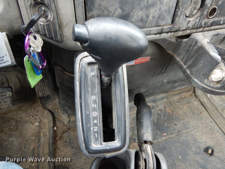 image for item IL9274 2015 International TerraStar SFA  truck cab & chassis