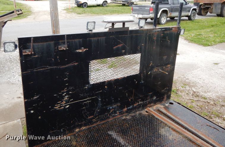 image for item IL9275 Flatbed