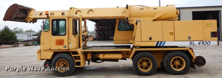 image for item IL9292 1996 Gradall XL4100  wheeled excavator