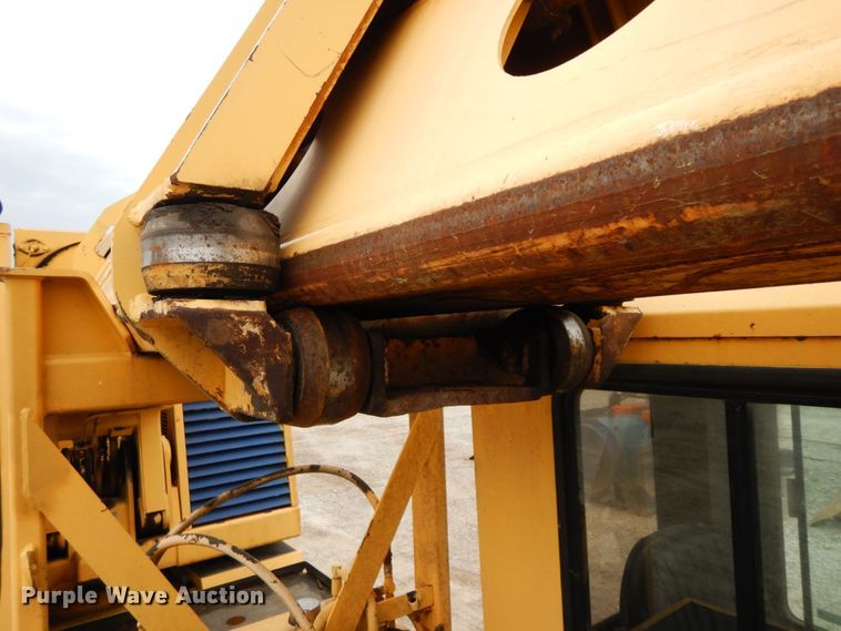 image for item IL9292 1996 Gradall XL4100  wheeled excavator