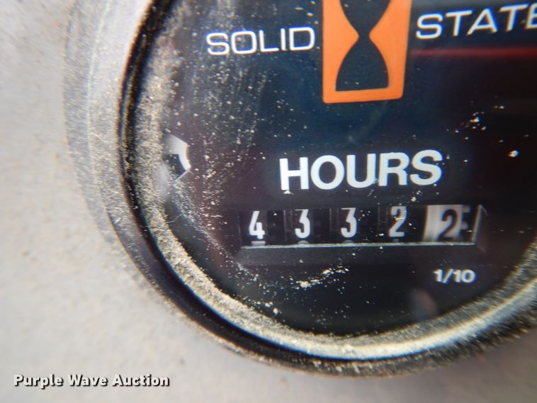 image for item IL9292 1996 Gradall XL4100  wheeled excavator