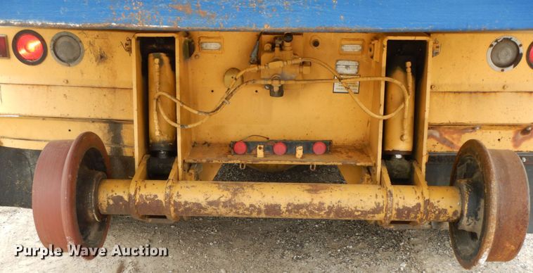 image for item IL9292 1996 Gradall XL4100  wheeled excavator