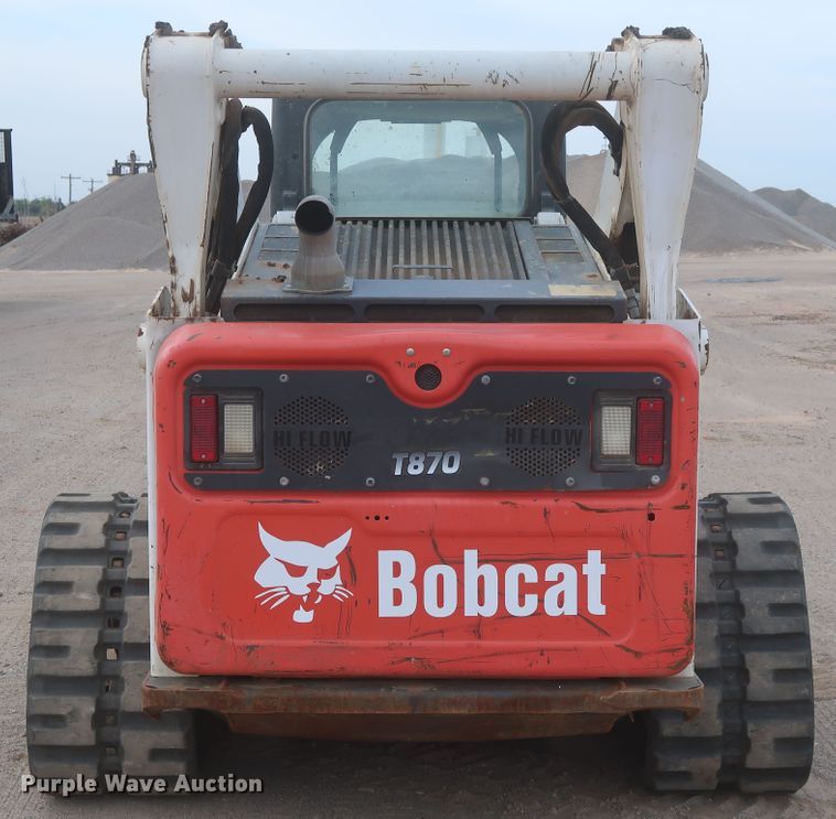 image for item IO9021 2016 Bobcat T870  tracked skid steer loader