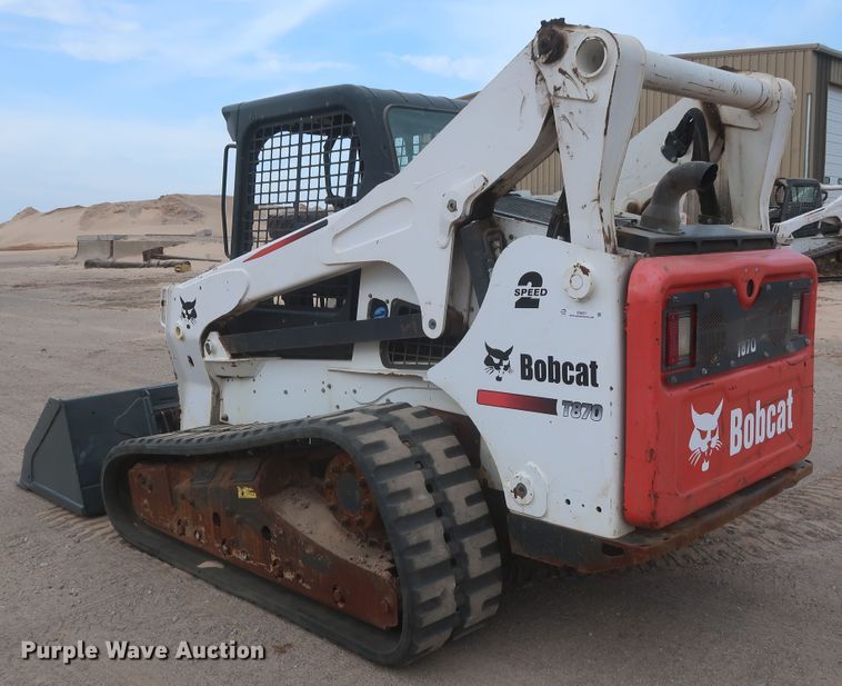 image for item IO9021 2016 Bobcat T870  tracked skid steer loader