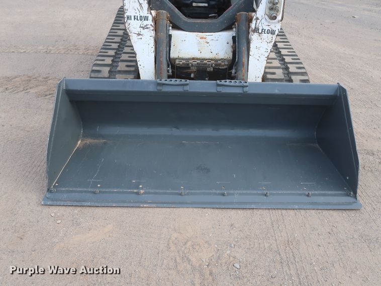 image for item IO9021 2016 Bobcat T870  tracked skid steer loader