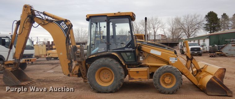 image for item IP9161 1999 Caterpillar 426C  backhoe