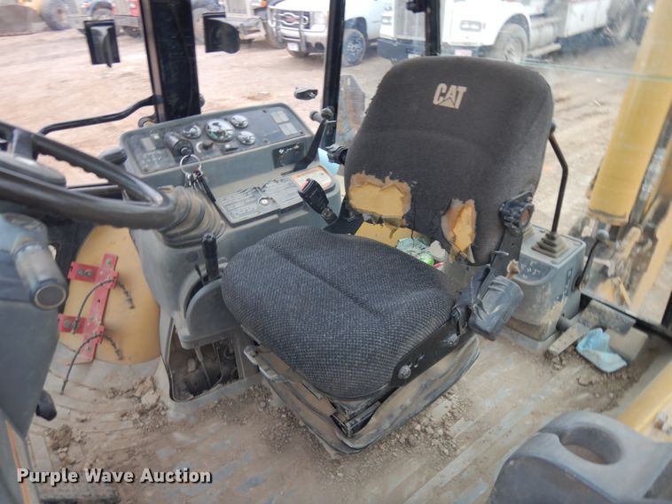 image for item IP9161 1999 Caterpillar 426C  backhoe