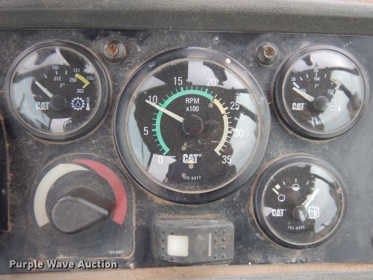 image for item IP9161 1999 Caterpillar 426C  backhoe