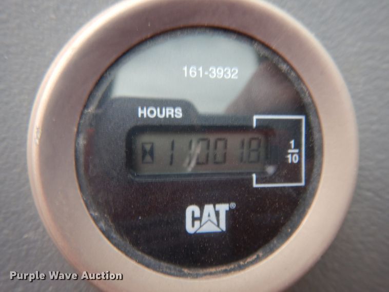 image for item IP9161 1999 Caterpillar 426C  backhoe