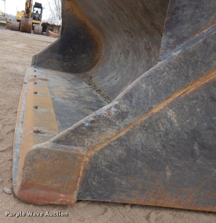 image for item IP9161 1999 Caterpillar 426C  backhoe