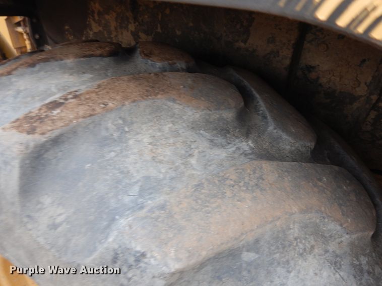 image for item IP9161 1999 Caterpillar 426C  backhoe