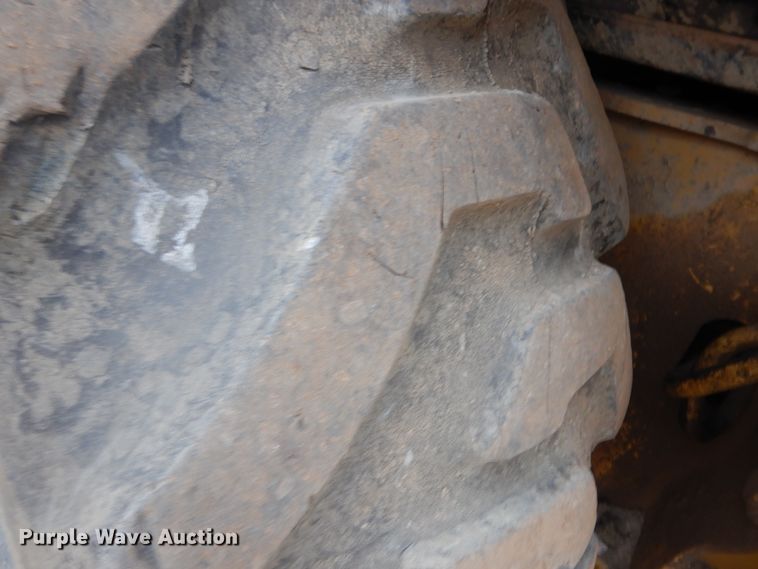 image for item IP9161 1999 Caterpillar 426C  backhoe