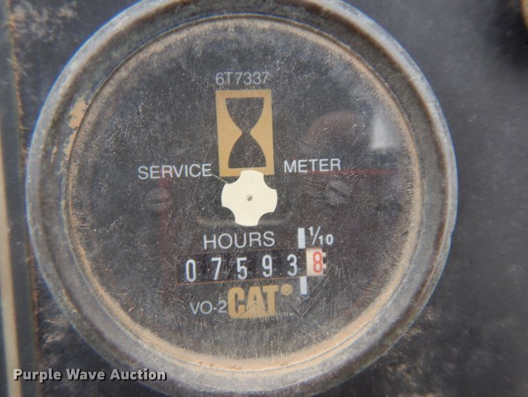 image for item IP9163 1996 Caterpillar CP-323C  single drum vibratory roller