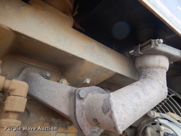 image for item IP9163 1996 Caterpillar CP-323C  single drum vibratory roller