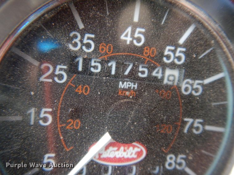 image for item IP9165 1991 Peterbilt 379  semi truck