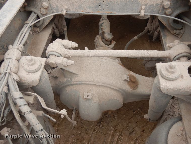 image for item IP9165 1991 Peterbilt 379  semi truck