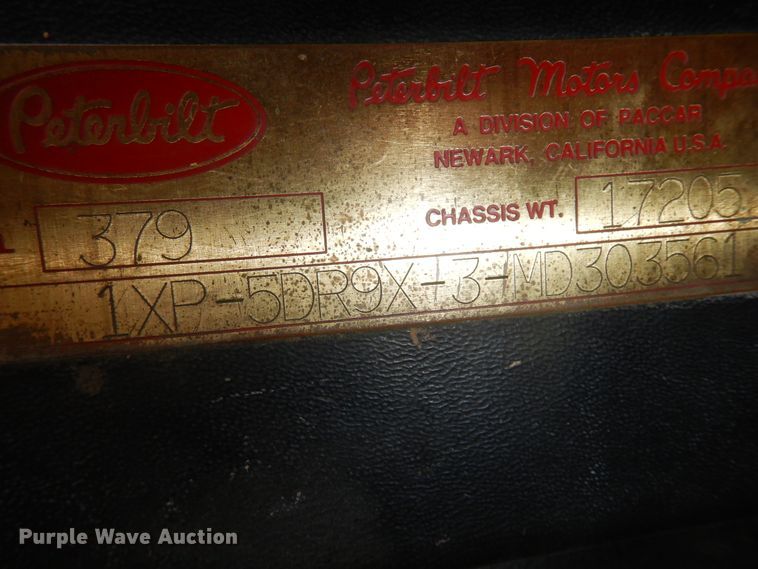 image for item IP9165 1991 Peterbilt 379  semi truck