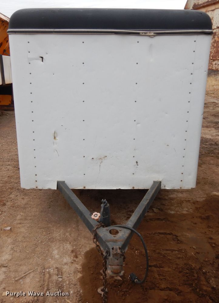 image for item IP9166 1975 enclosed cargo trailer