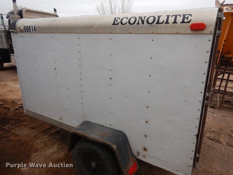 image for item IP9166 1975 enclosed cargo trailer
