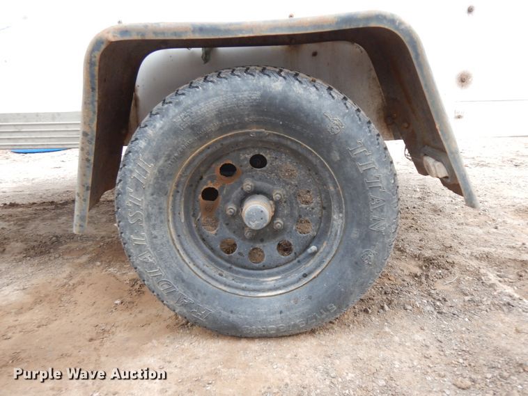 image for item IP9166 1975 enclosed cargo trailer