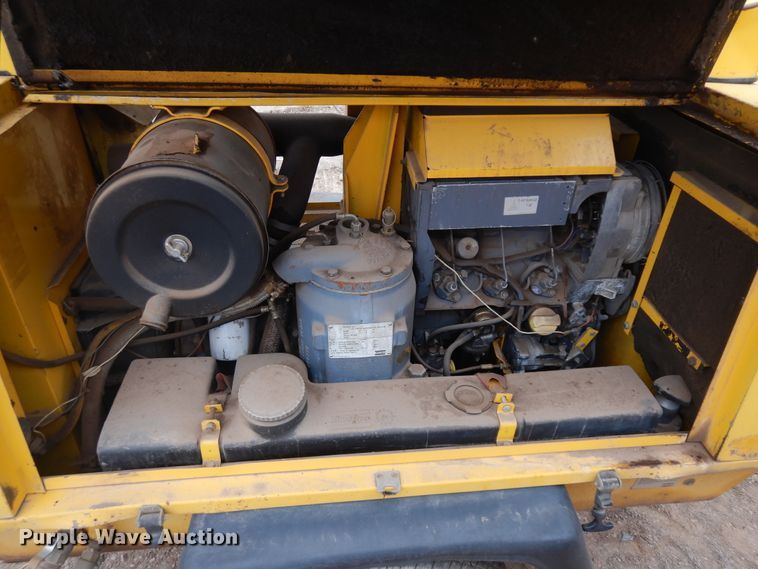 image for item IP9168 1994 Atlas Copco XAS75  air compressor