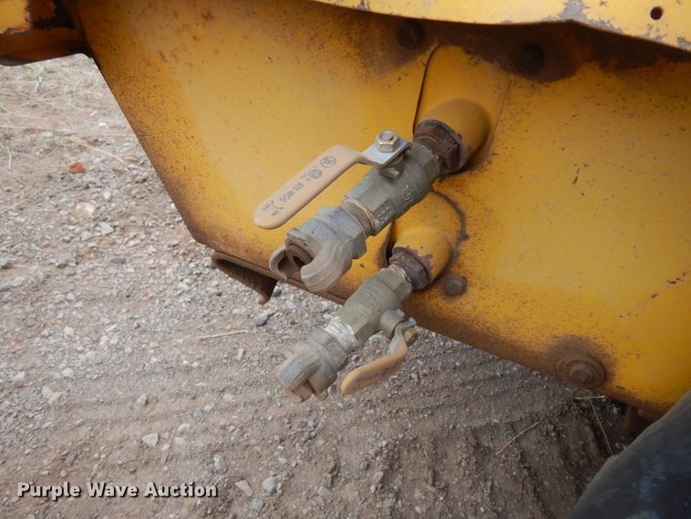 image for item IP9168 1994 Atlas Copco XAS75  air compressor