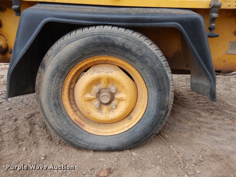 image for item IP9168 1994 Atlas Copco XAS75  air compressor