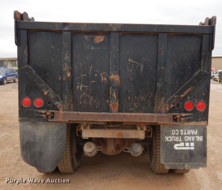 image for item IP9171 1987 Kenworth T600  dump truck